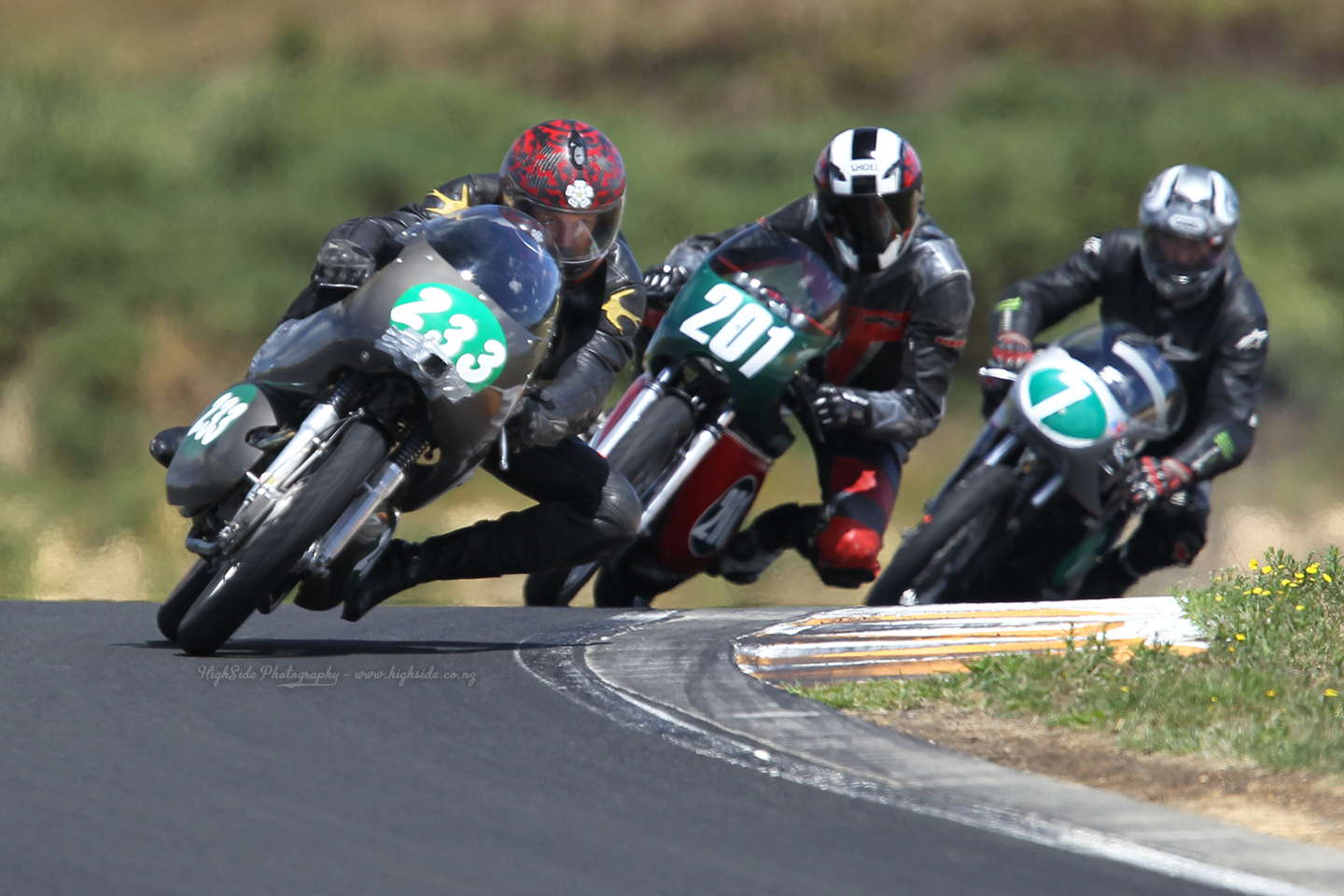 Chris Swallow, Eldee Velocette, racing, Eldee Special, Race 2, Hampton Downs, NZCMRR Classic Bike racing event, HighSide Photography, 2013, Phil Purdue, MagentaDot Brands