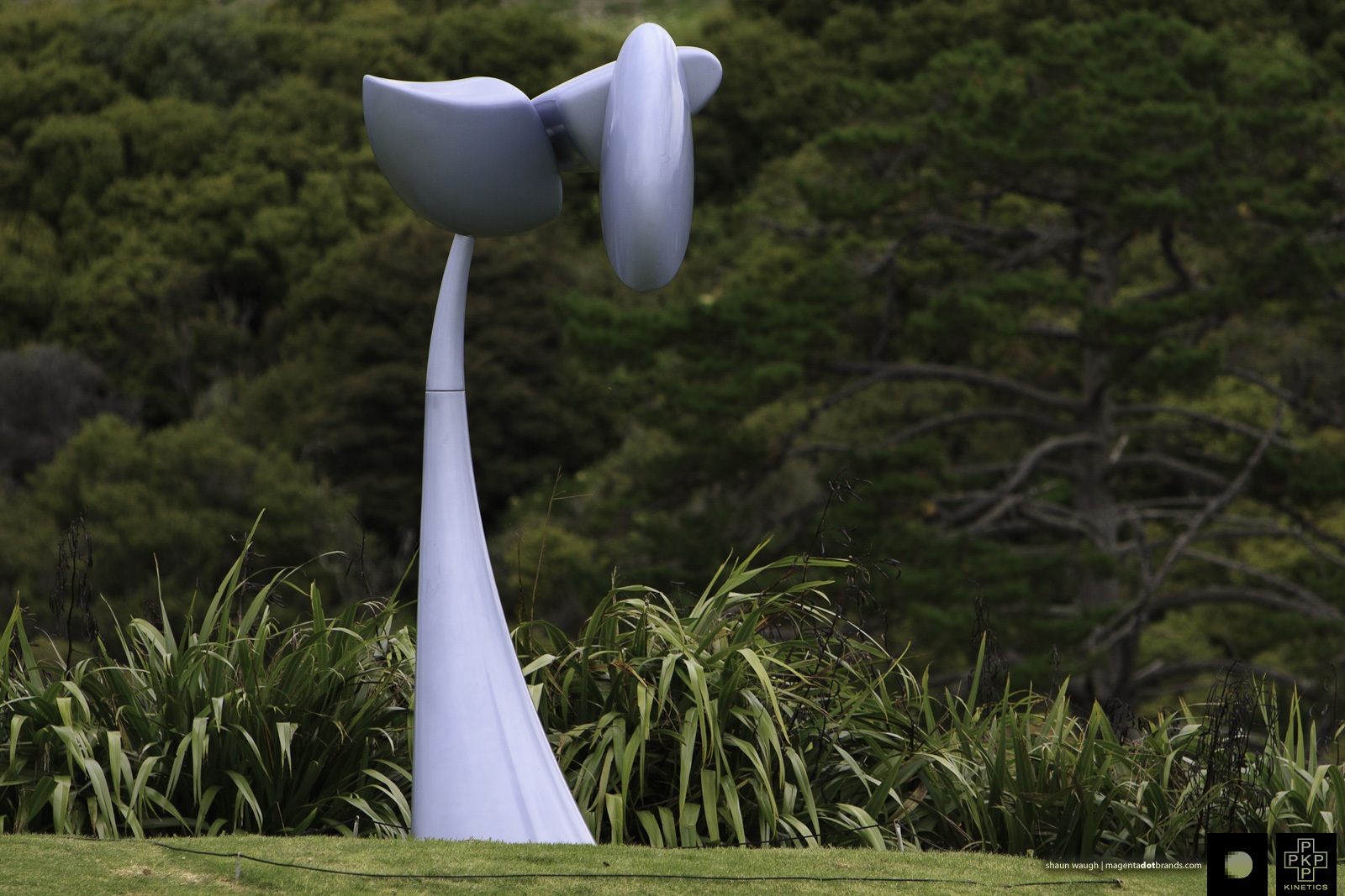 Grace. Kinetic sculpture by Phil Price.