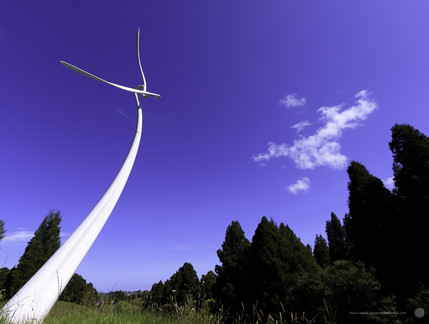 Tuwing. Kinetic sculpture by Phil Price.