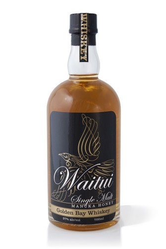 Waitui Whiskey logo and bottle labelling system
