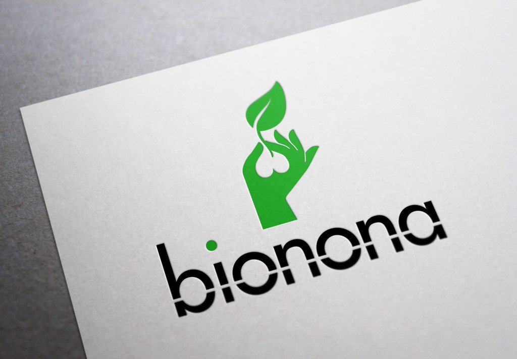 Side-by-side comparison of a Bionona brand in the manner of Decima.