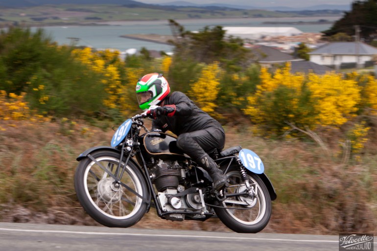 Bluff HIll Climb, Burt Munro Challenge, Flagstaff Road, Velocette KTT 350, Velocette KTT MK VIII, Motupohue, New Zealand, NZ Hill Climb Champs, Phil Price, Rider 197