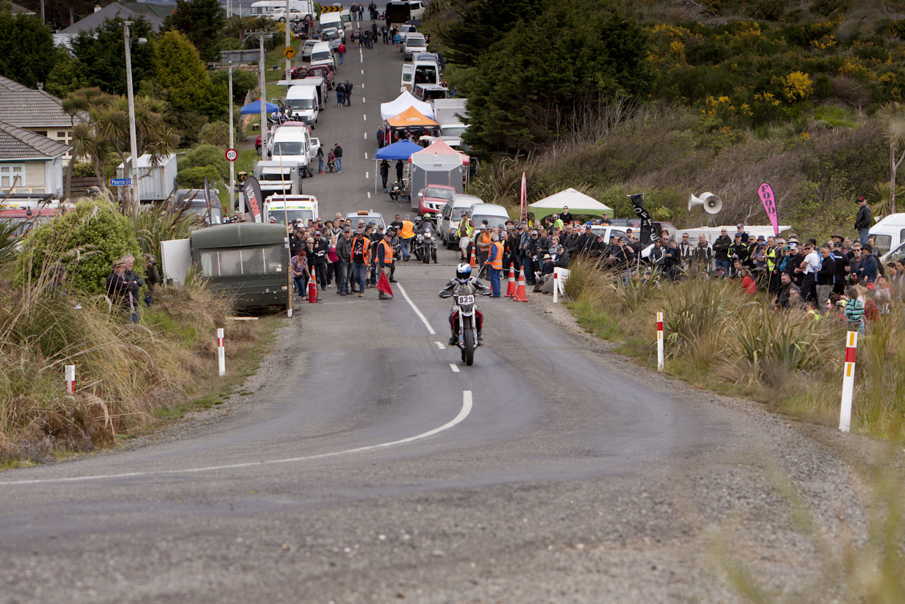 Aprilia SXV 550, Barry Summers, Bluff HIll Climb, Burt Munro Challenge, Flagstaff Road, Motupohue, New Zealand, NZ Hill Climb Champs, Open Class, Rider 829