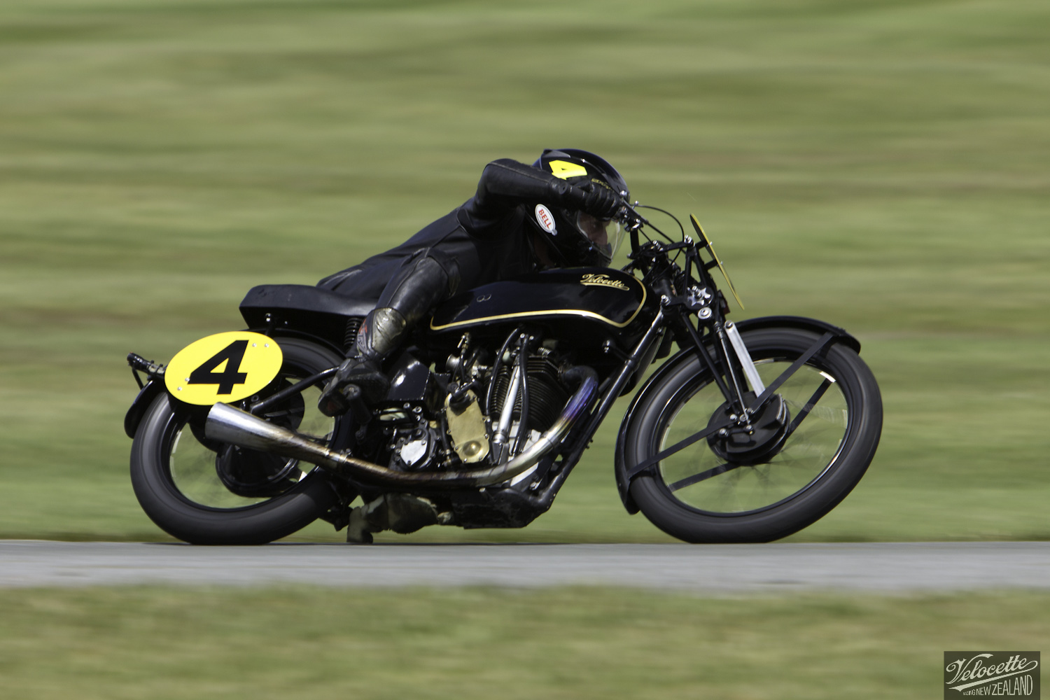 Big Velo 500, Bill Biber, Burt Munro Challenge, Classic Pre ’63 with Girder Forks, Rider 4, Teretonga Circuit races, Velocette