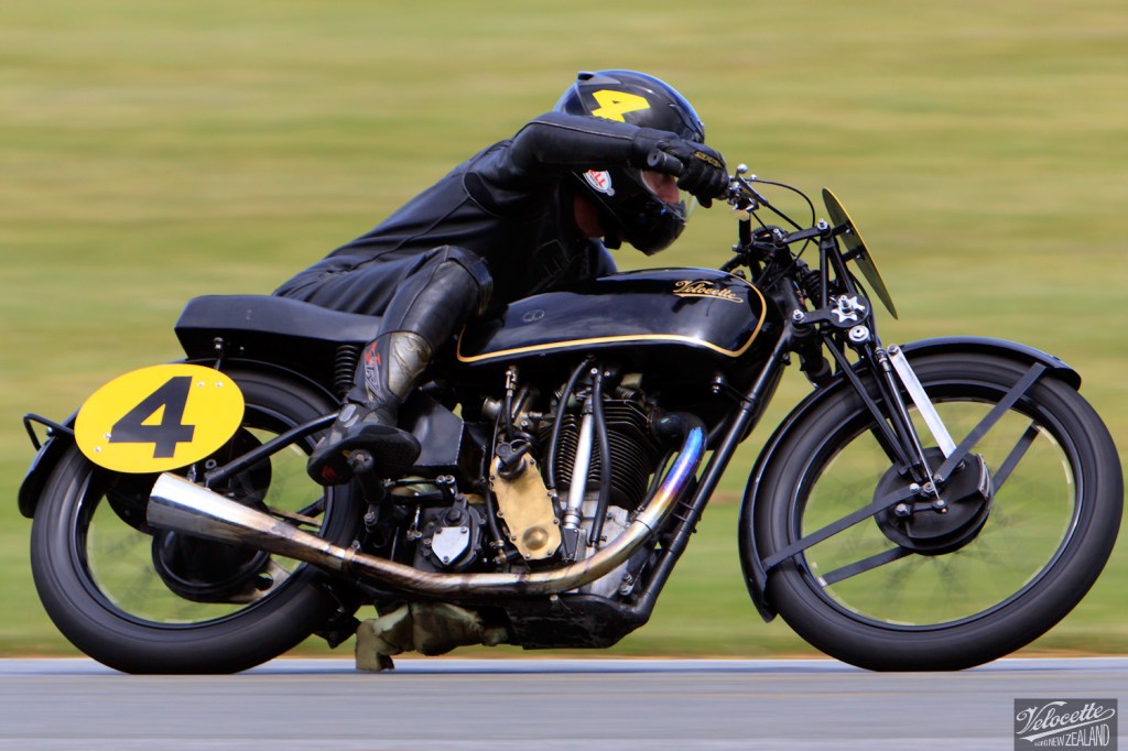 Big Velo 500, Bill Biber, Classic Pre ’63 with Girder Forks, Practice Day, Practice Racing, Rider 4, Teretonga Circuit practice day, Velocette