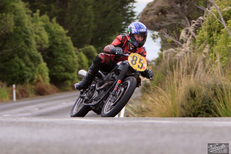 Bluff Hill, Bluff HIll Climb, BSA Goldstar 500, Burt Munro Challenge, Flagstaff Road, Graham Peters, Motupohue, New Zealand, NZ Hill Climb Champs, Rider 85