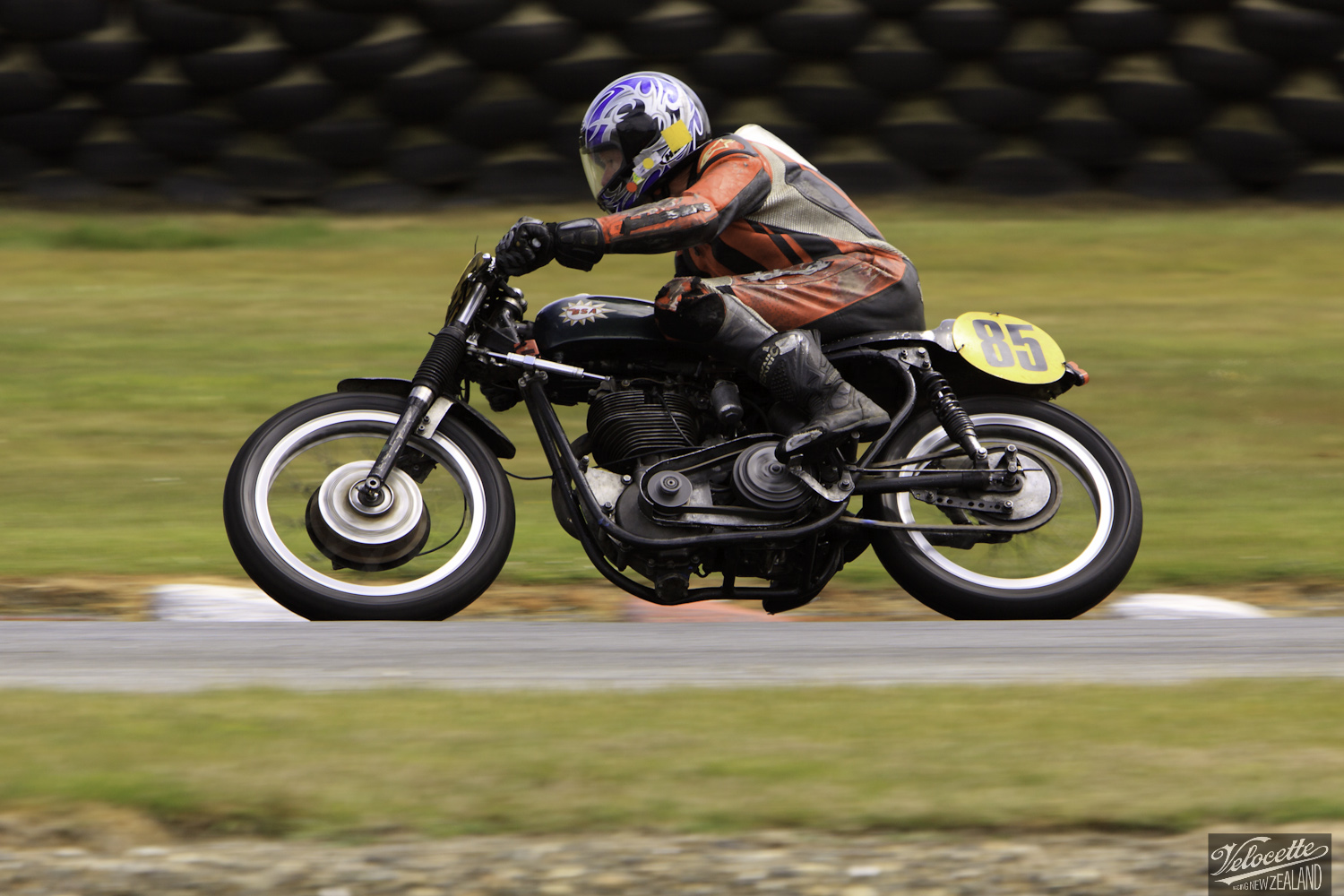 BSA Goldstar 500, Burt Munro Challenge, Classic Pre ‘63, Graham Peters, Rider 85, Teretonga Circuit races