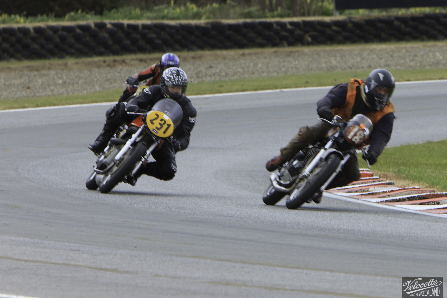 BSA Goldstar 500, Burt Munro Challenge, Cloud Craig-Smith, Kevin Ryan, Post Classic Pre ’72, Rider 18, Rider 85, Rider 231, Teretonga Circuit races, Triumph Bonneville 800, Weston, Weston Weslake Norton Special 500