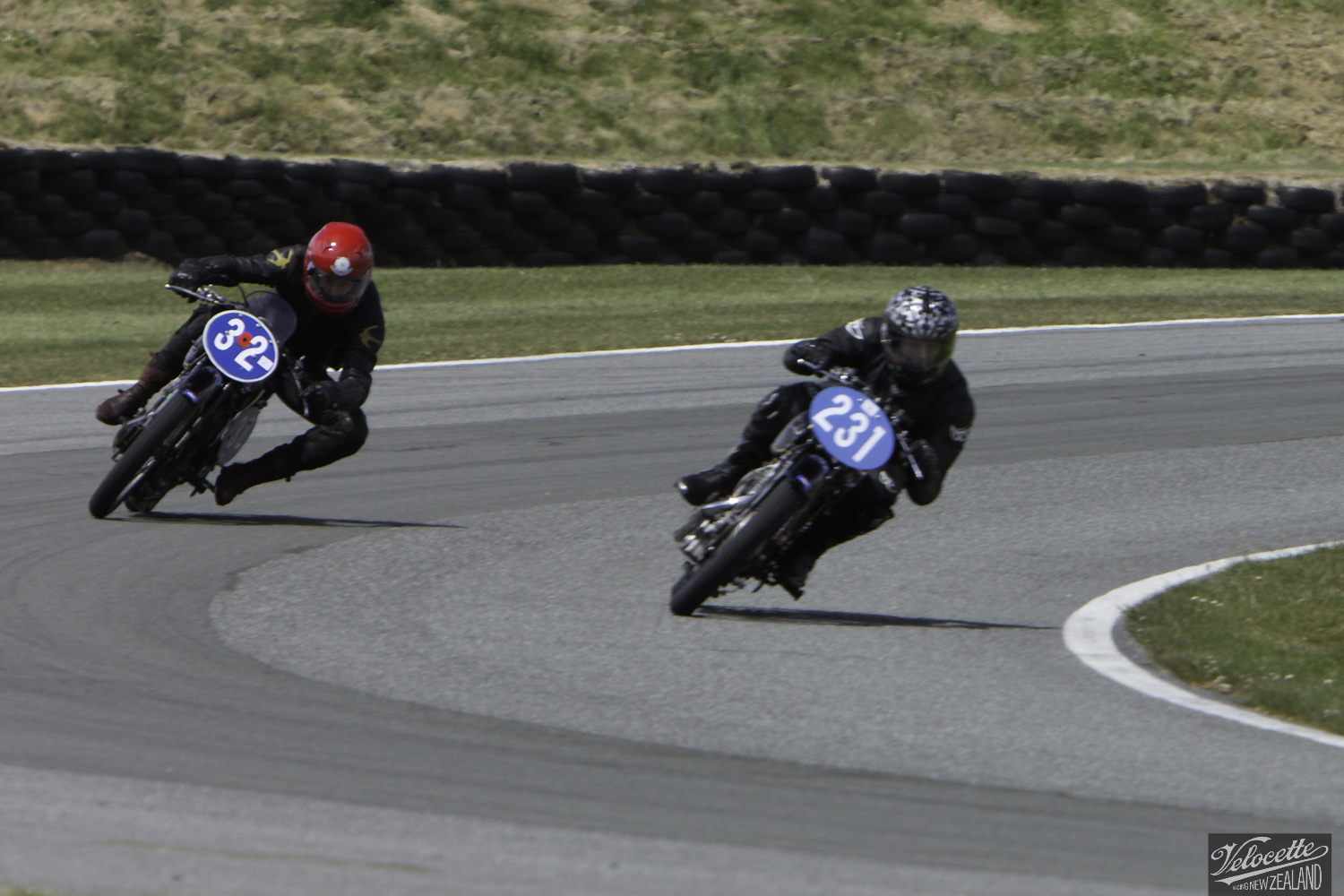 Big Velo 500, Burt Munro Challenge, Chris Swallow, Classic Pre ’63 with Girder Forks, Cloud Craig-Smith, KTT 350, KTT MK VIII, Rider 32, Rider 231, Teretonga Circuit races, Velocette