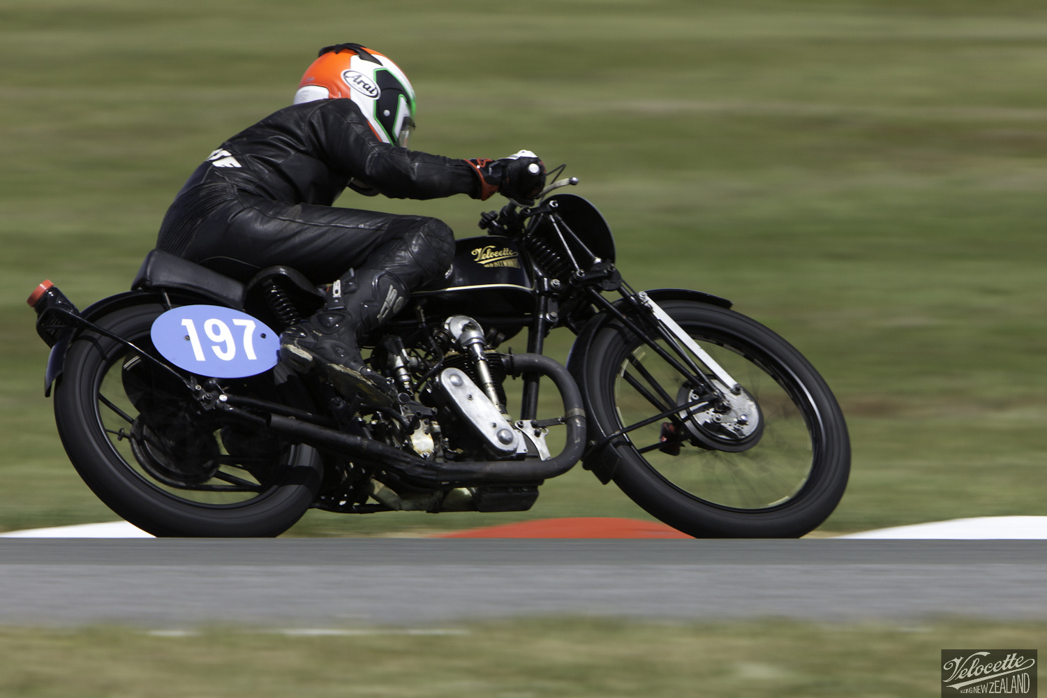 Burt Munro Challenge, Classic Pre ’63 with Girder Forks, KTT 350, KTT MK IV, Phil Price, Rider 197, Teretonga Circuit races, Velocette