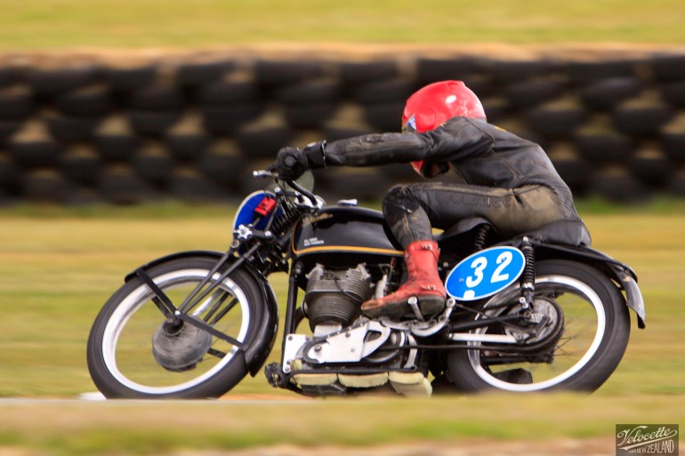 Burt Munro Challenge, Chris Swallow, Classic Pre ’63 with Girder Forks, KTT 350, KTT MK VIII, Rider 32, Teretonga Circuit races, Velocette