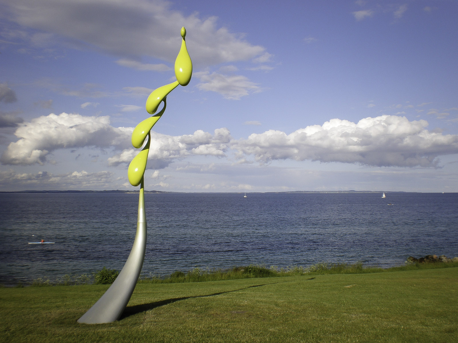 Phil Price ‘Morpheus’, composite materials and stainless steel, 9m at Sculpture by the Sea, near Aarhus, Denmark, 2009.