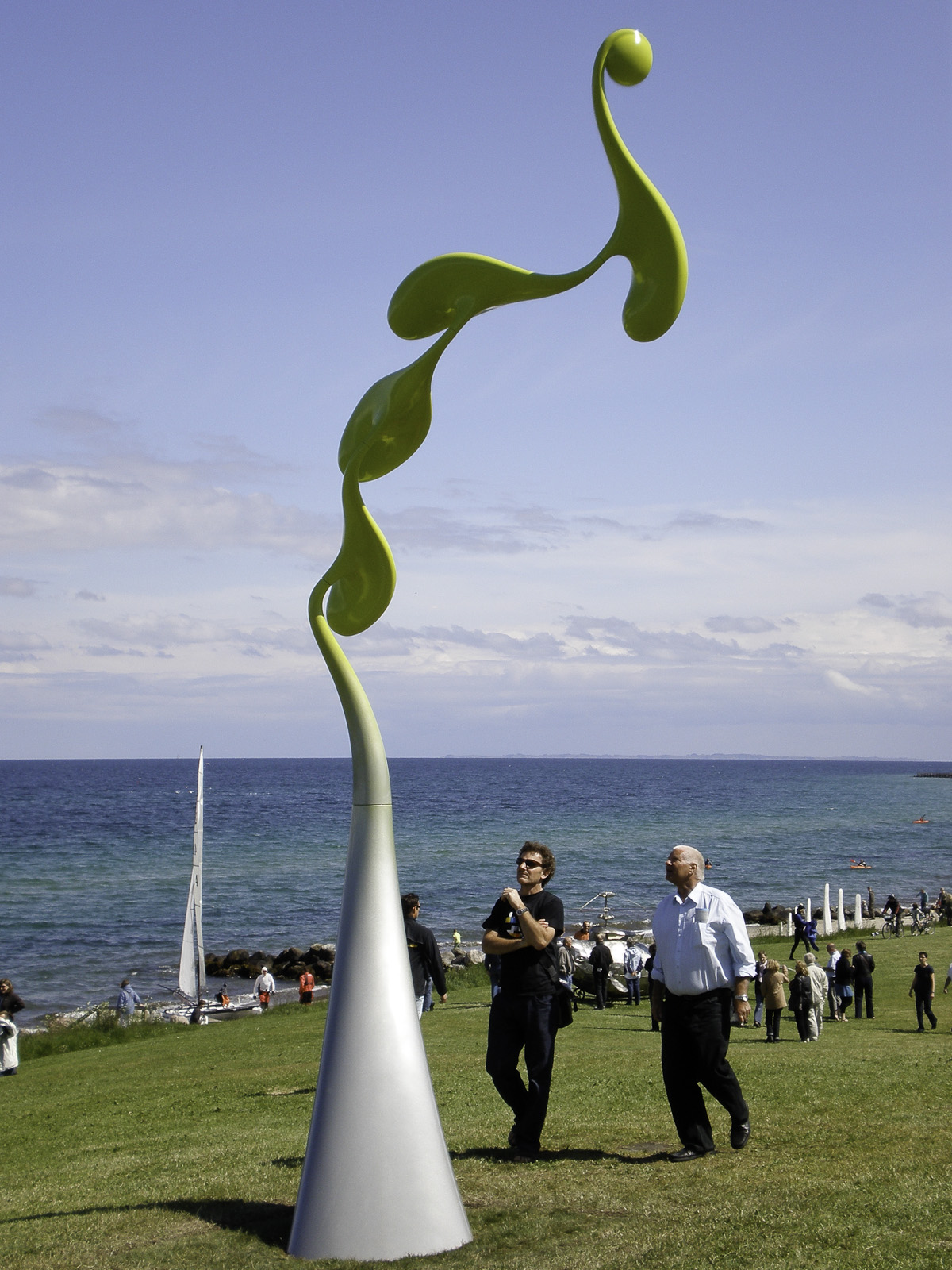 Phil Price ‘Morpheus’, composite materials and stainless steel, 9m at Sculpture by the Sea, near Aarhus, Denmark, 2009.