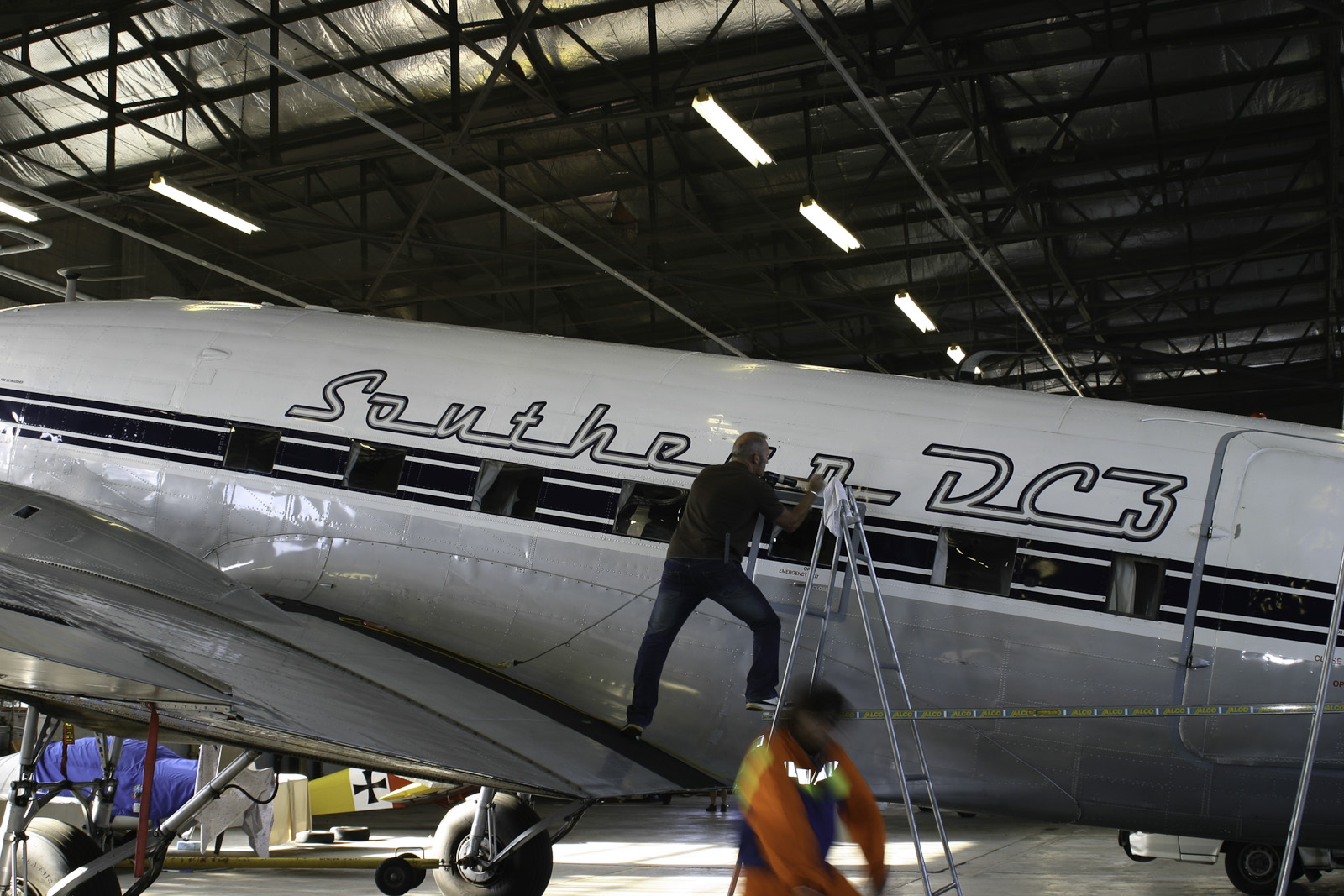 Southern DC3 ZK-AMY livery application, in the Hangar at Wigram