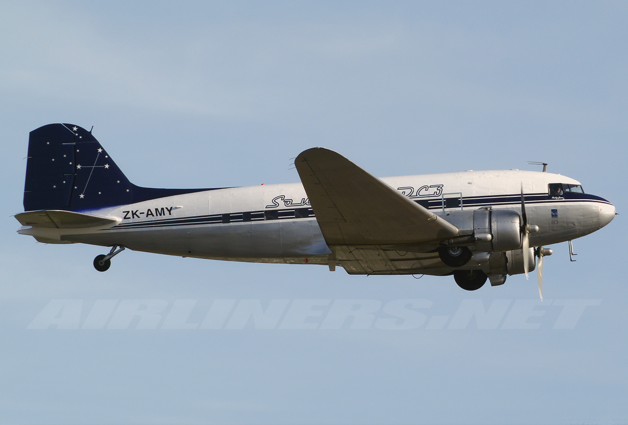 Southern DC3 ZK-AMY, Martin Eadie/