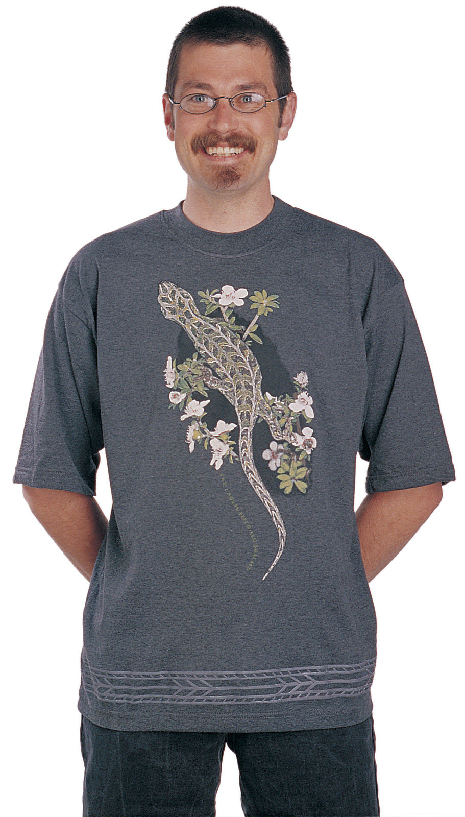 ‘Harlequin Gecko - New Zealand’ eight colour T-shirt print on charcoal marle fabric.
