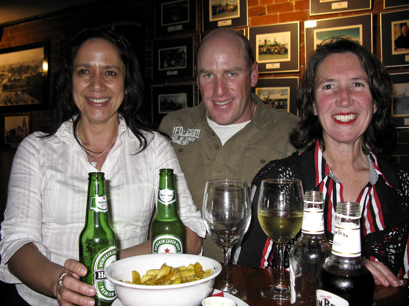 The Pomeroy’s Press. Portrait for Pom’s locals profile story.