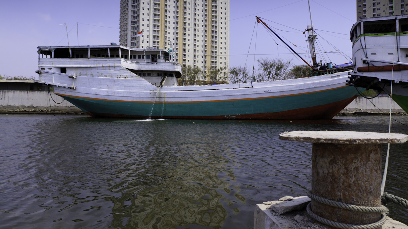 Lamba type of motorised Pinisi lined up at Sunda Kelapa, old harbour of Jakarta.