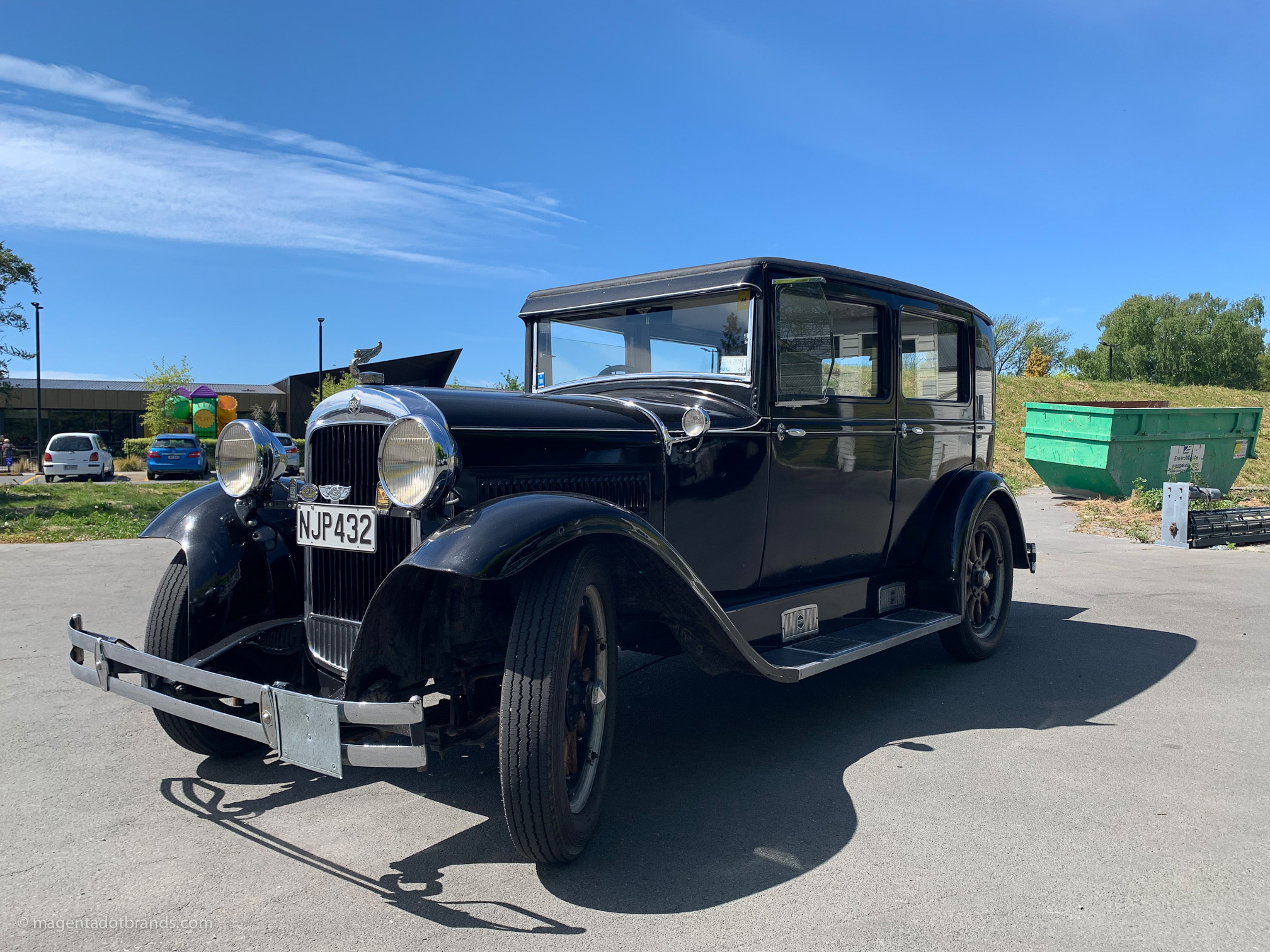 Front three-quarter left hand side view of a restored 1928 Essex Super Six