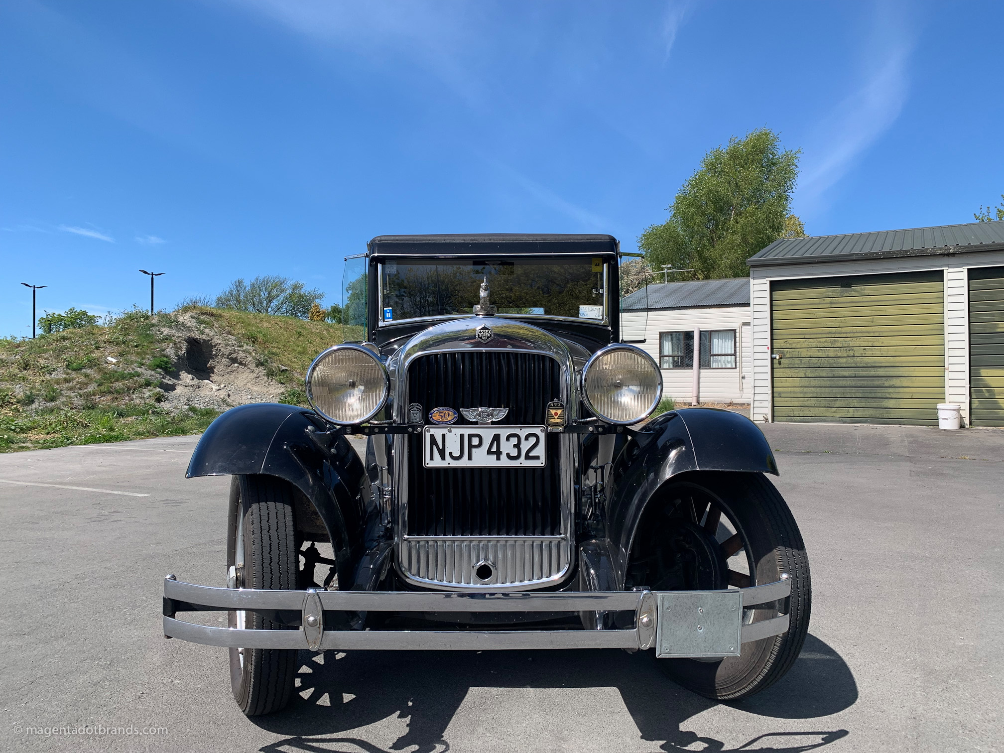 1928 Essex Super Six front-on view