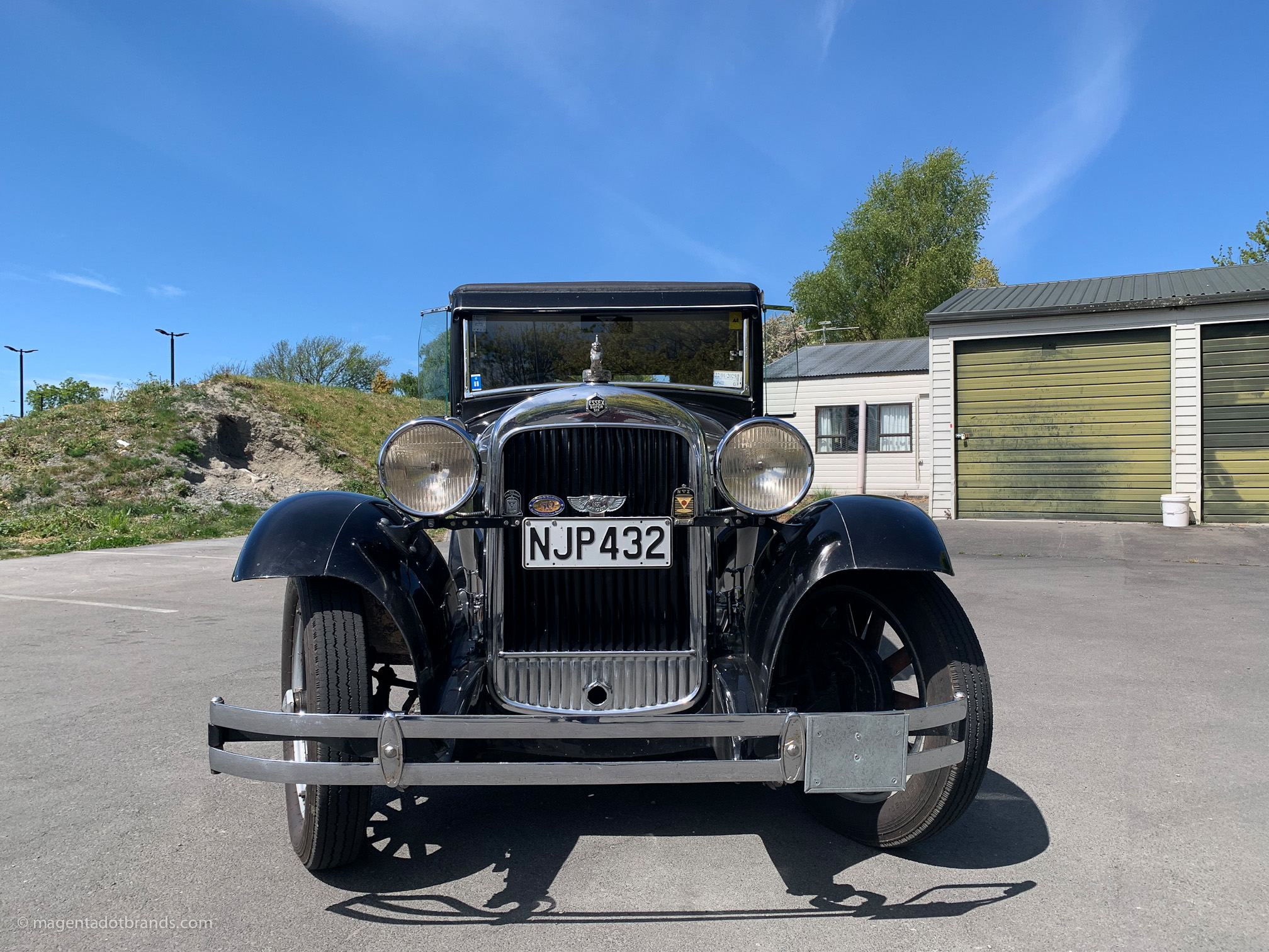 1928 Essex Super Six front-on view