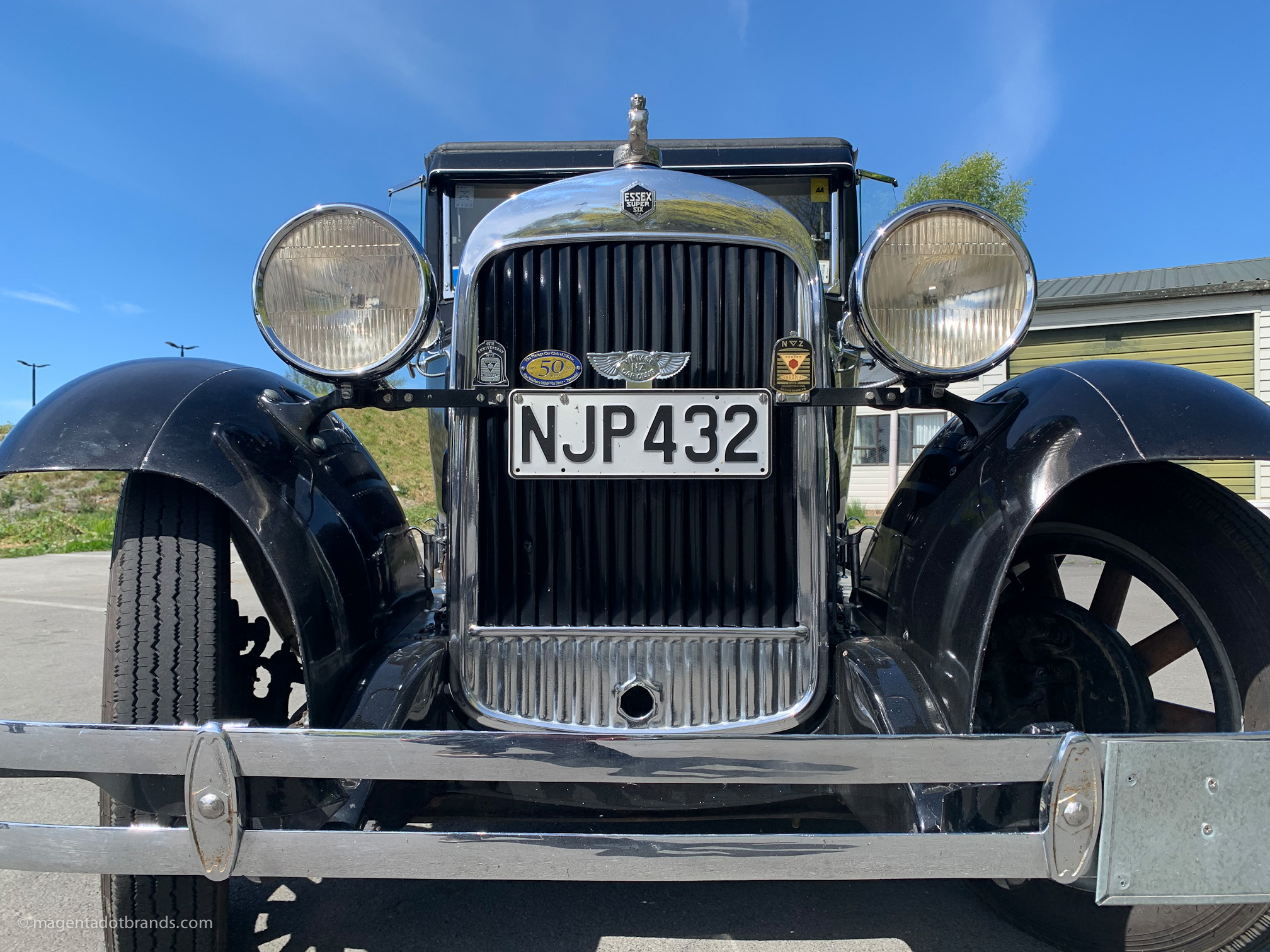 A classic 1928 Essex Super Six four-door car photographed head-on